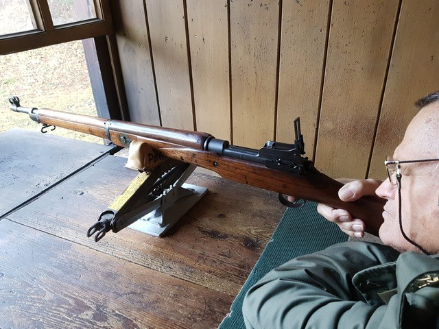 Manfred Puttner gewinnt ex aequo vor Anton Pretnar den Bewerb Ordonanzgewehr 100m mit Offener Visierung